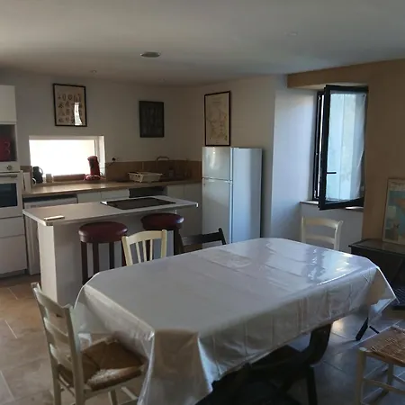 Holiday home Havre De Paix Montreal (Ardeche)